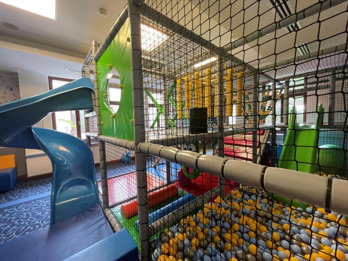 Park Rekreacyjno-Biznesowy Las Woda Вілга Екстер'єр фото
