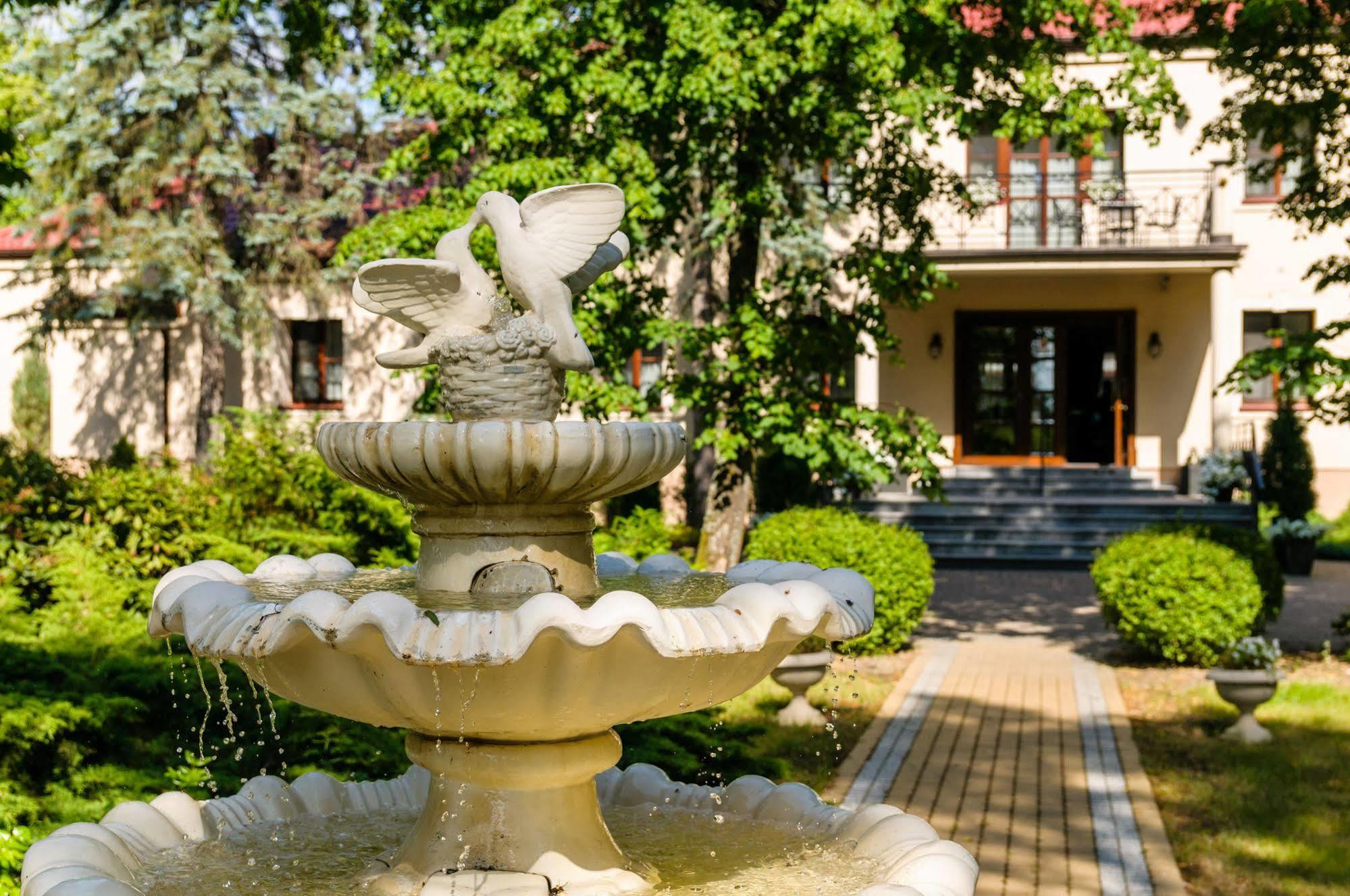 Park Rekreacyjno-Biznesowy Las Woda Вілга Екстер'єр фото